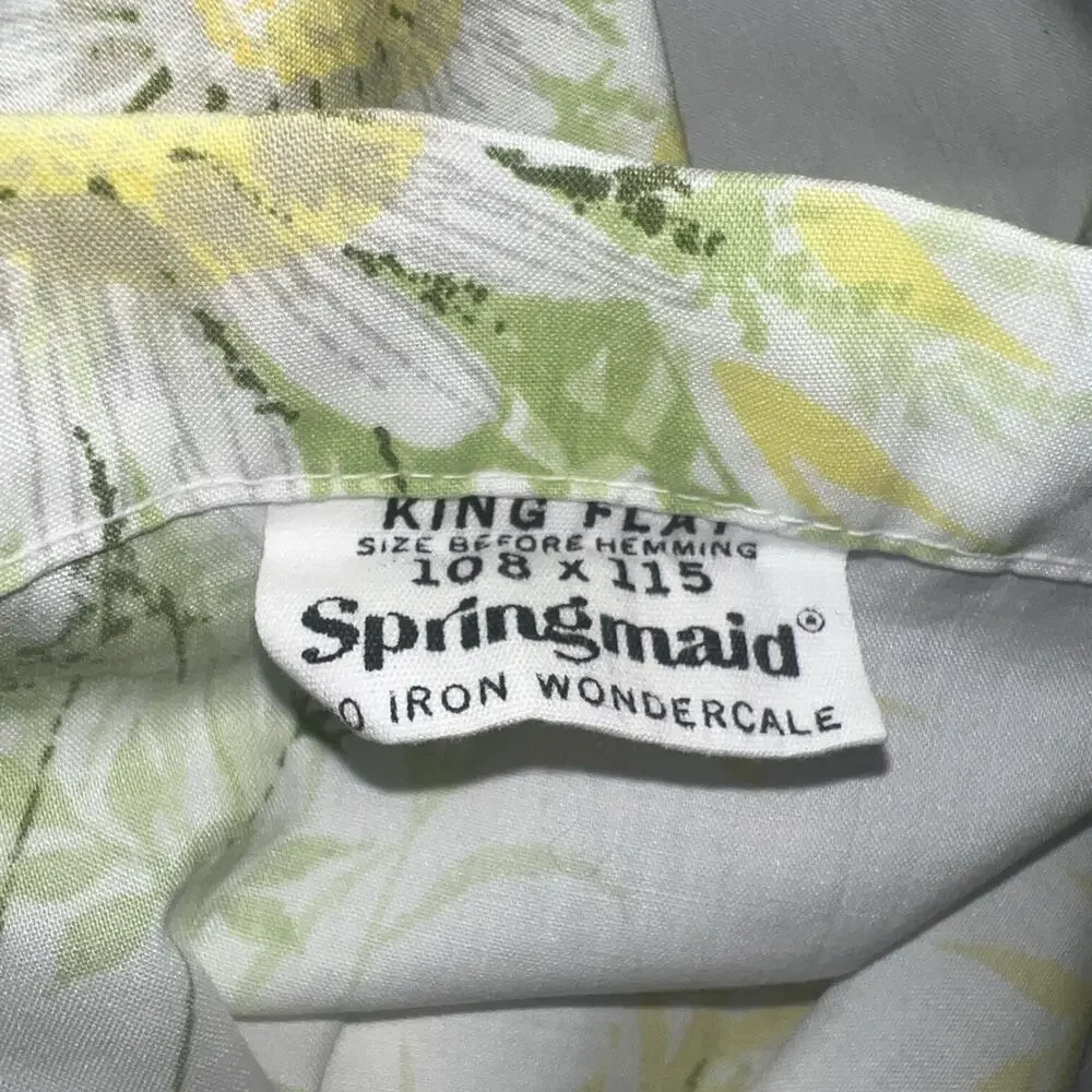 Vintage King Flat Bed Sheet Daisy Flowers Daisies Floral Fabric Yellow Green